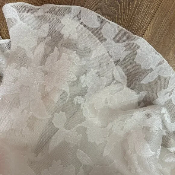 Marchesa Notte Wedding Dress - Picture 12 of 16